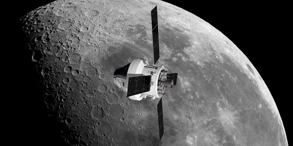 Artistieke impressie van de Orion ruimtecapsule in een baan om de maan. 