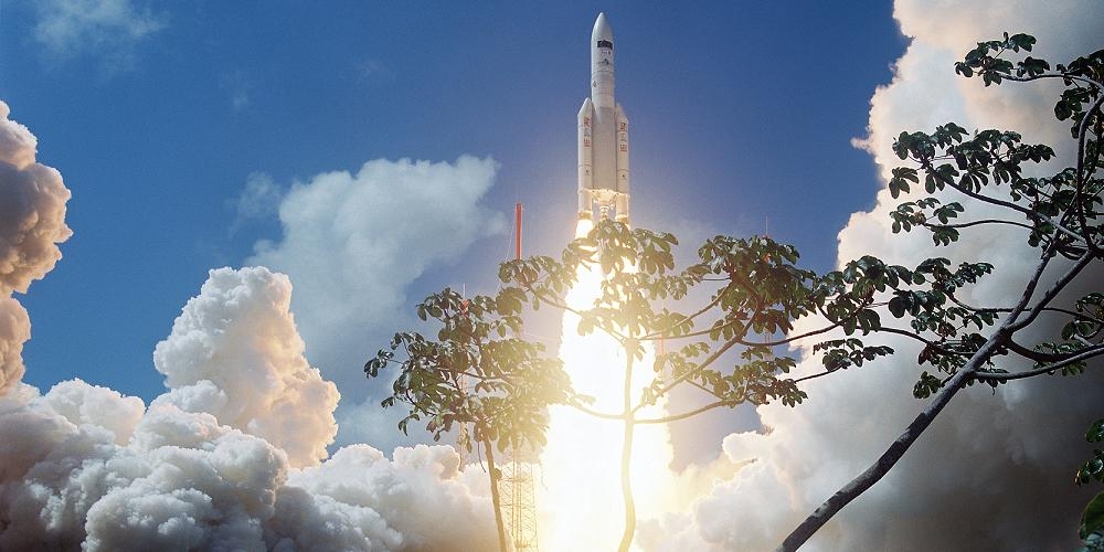 Lancering van een Europese Ariane 5 draagraket